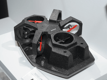 組み立てられるドローン「Airblock」、ホバークラフトにも変形