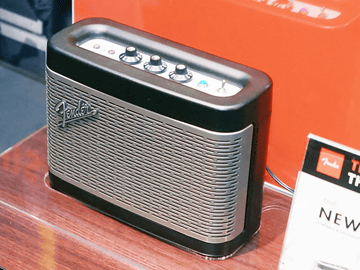 良品 Fender MONTEREY BLUETOOTH スピーカー Black Fender Monterey Portable Bluetooth Speaker - Black Reviews