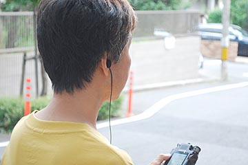 藤本健のDigital Audio Laboratory】イヤフォンみたいなマイクで