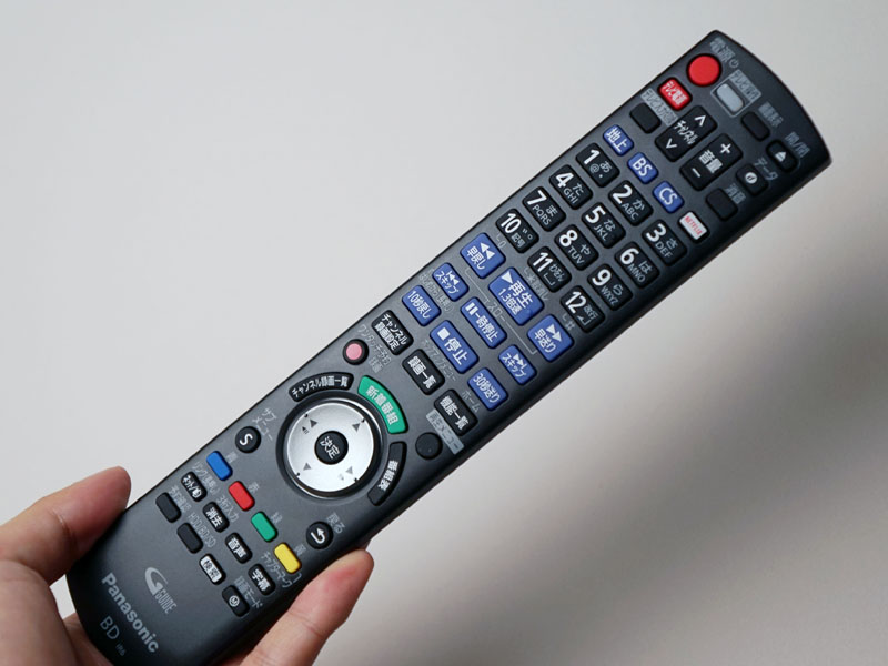 付属のリモコン