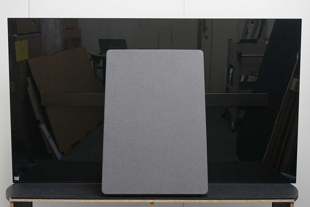 背面カバーを付ければすっきりとした見た目にできる