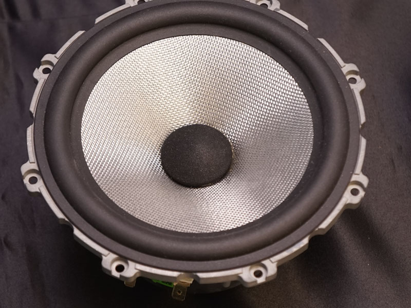800 D3で開発された「コンティニュアムコーン」を採用