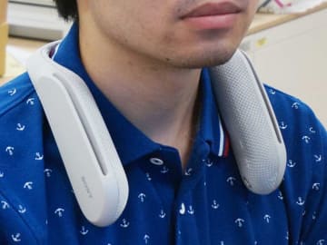 ミニレビュー】震えるだけなのに高まる“リアリティ”。ソニー肩のせ