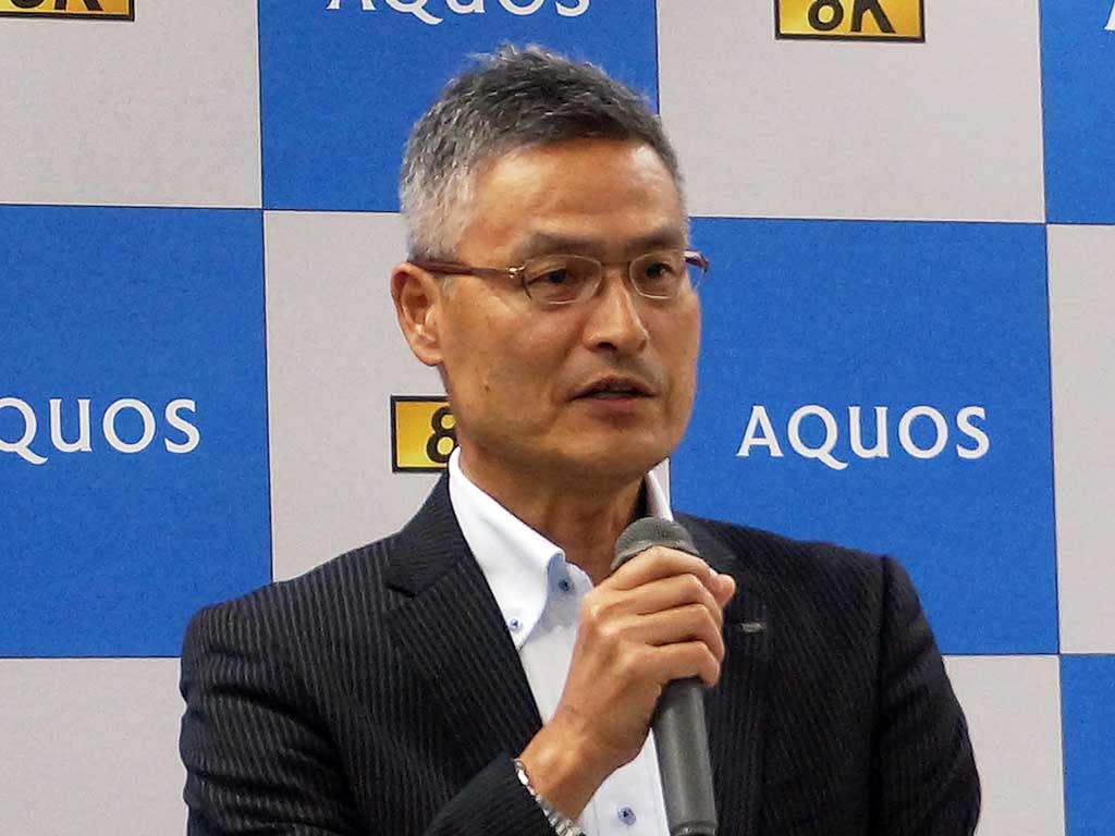 シャープ TVシステム事業本部の喜多村和洋副事業本部長(8月の記者会見で撮影)
