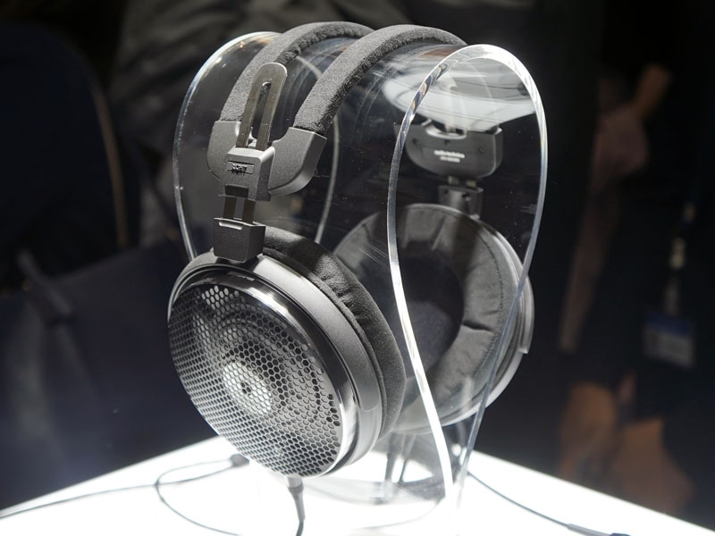 オープンエアのハイエンドヘッドフォン「ATH-ADX5000」