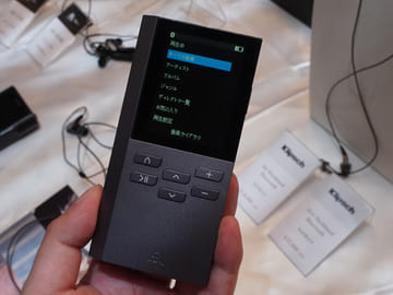 53時間再生の薄型ハイレゾプレーヤー「PLENUE J」、4.4mmバランス出力