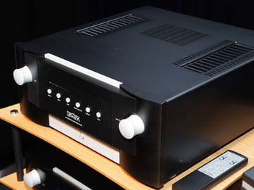 Mark Levinson、クラスAフォノイコライザを追加したDAC内蔵アンプ