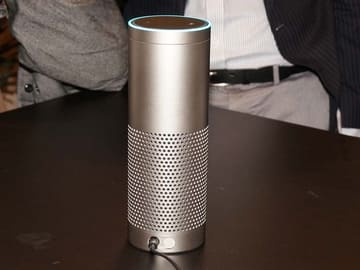 Amazon Echo Plus シルバー 本体 アマゾン「Echo Plus」レビュー--スマートホームハブとしての実力は