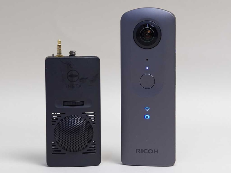 リコー「THETA V」とオプションの3Dマイク「TA-1」