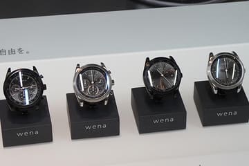 ソニー、スマートウォッチ「wena wrist pro」。バンドに有機EL、小型化