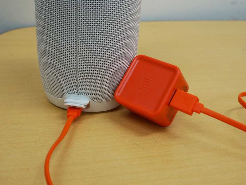 JBL LINK 20のACアダプタ