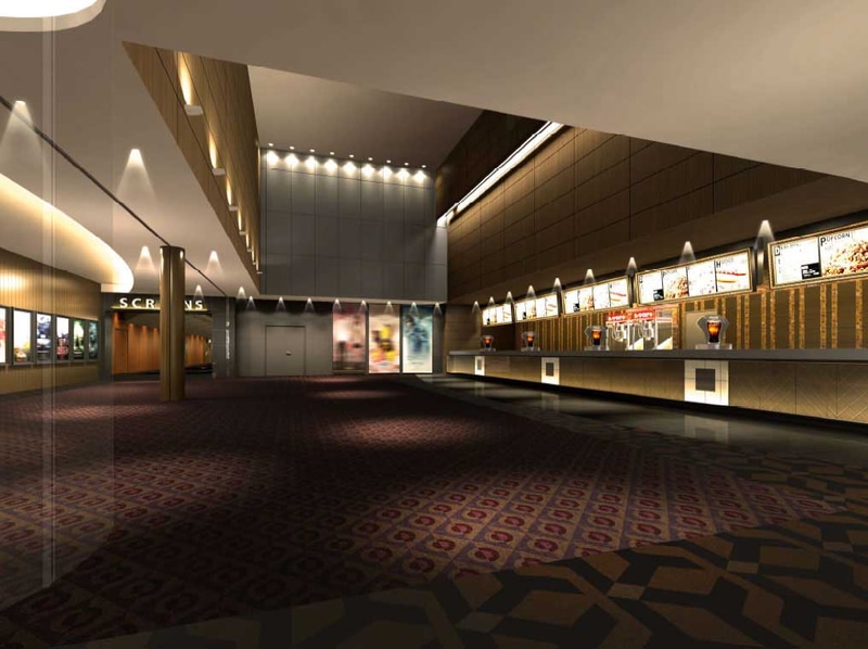 TOHOシネマズ日比谷。開放的なロビー