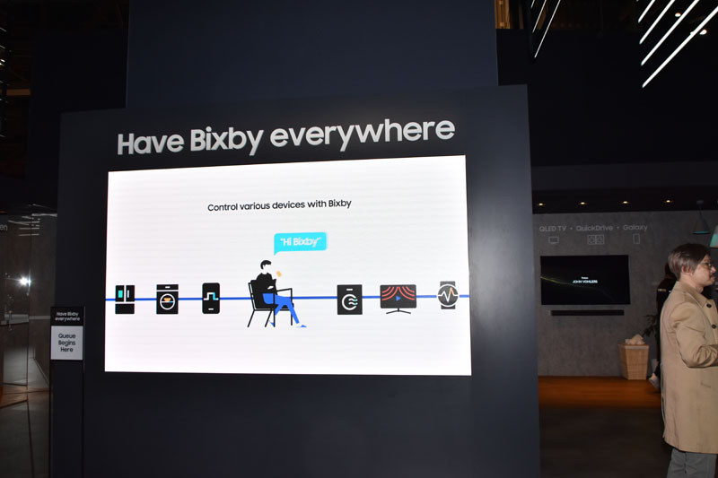 「Hi Bixby」と声を掛けて使うサムスンのAiエージェント「Bixby」