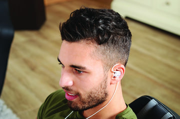 NuForce、内部が透けて見える12,880円のハイレゾイヤフォン「HEM