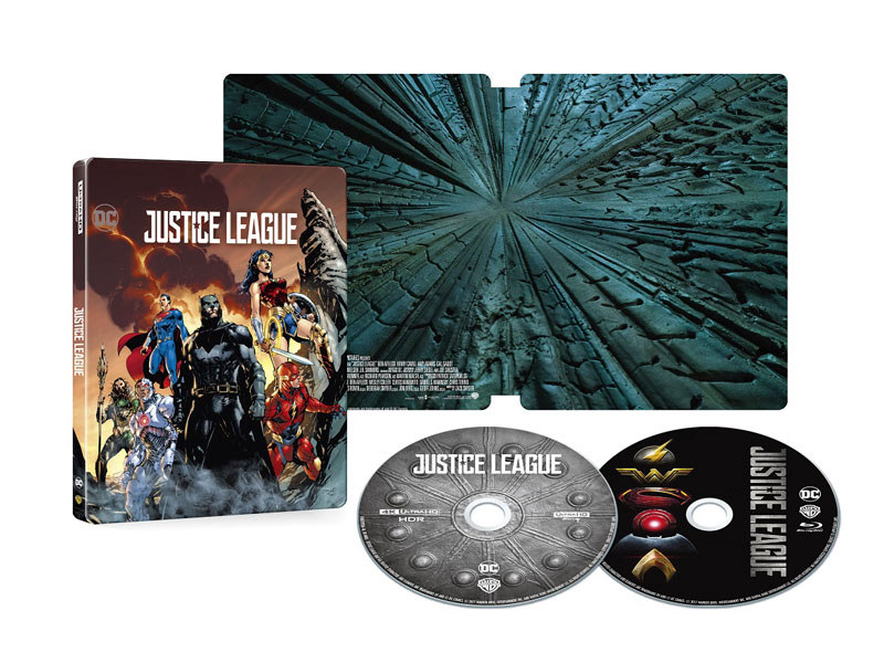 ジャスティス・リーグ【数量限定生産】スチールブック仕様 4K Ultra HD & ブルーレイセット(1000709210)<br>(C)JUSTICE LEAGUE and all related characters and elements are trademarks of and (C) DC Comics. (C)2017 Warner Bros. Entertainment Inc. and RatPac-Dune Entertainment LLC. All rights reserved.