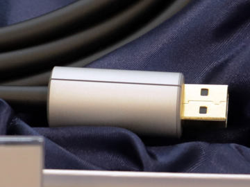 fidata、アルミ削り出し材使用のオーディオ向けUSBケーブル「HFU2