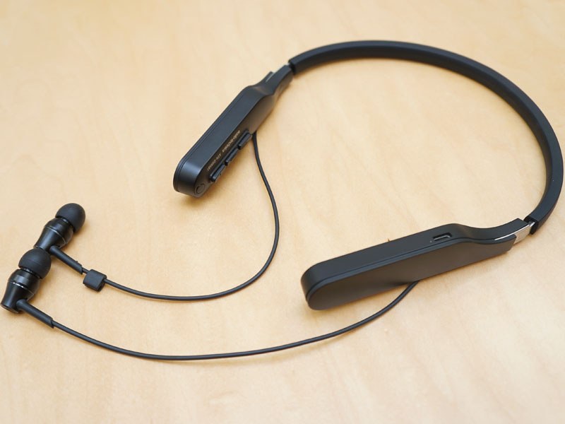 「ピュア・デジタル・ドライブ」採用のBluetoothイヤフォン「ATH-DSR5BT」