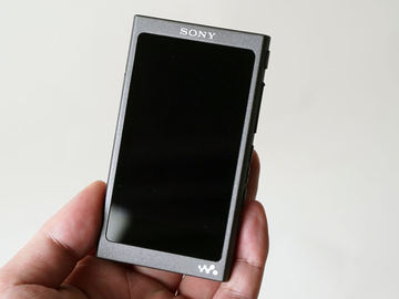 音楽をまるごと持ち歩く! サンディスク400GB microSDが人気DAPで