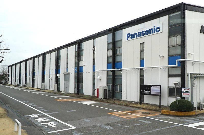 テクニクスのターンテーブルなどが製造されている「モノづくり革新センター」