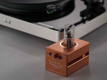 CAROT ONE、ヴィンテージ真空管「ムラード CV4003」を採用した50台限定