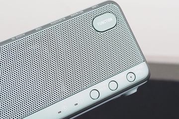 SONY h.ear go 2 ワイヤレススピーカー ソニー、Spotify/Chromecast対応「h.ear go 2」。スマート