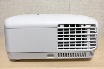 4K/HDRプロジェクタが14万円以下。ViewSonic「PX727-4K」で映画&ゲーム