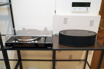 ヤマハレコードプレーヤーとスピーカー ヤマハ YAMAHA フロア型スピーカー ピアノブラック [ハイレゾ対応 /1本