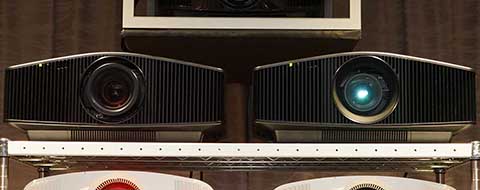 ソニー、レンズ品質が“格段に違う”レーザー4Kプロジェクタ「VW855