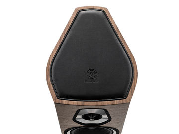 ソナス・ファベール、ペアで19.8万円のブックシェルフなど「Sonetto」4