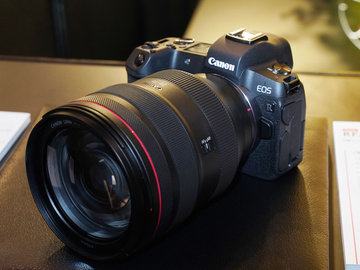 キヤノン、新“RFマウント”搭載のフルサイズミラーレス「EOS R」 - AV Watch