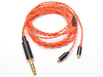 e☆イヤホン×バンナイズ製イヤフォンケース。4.4mm国産OFCリケーブルも