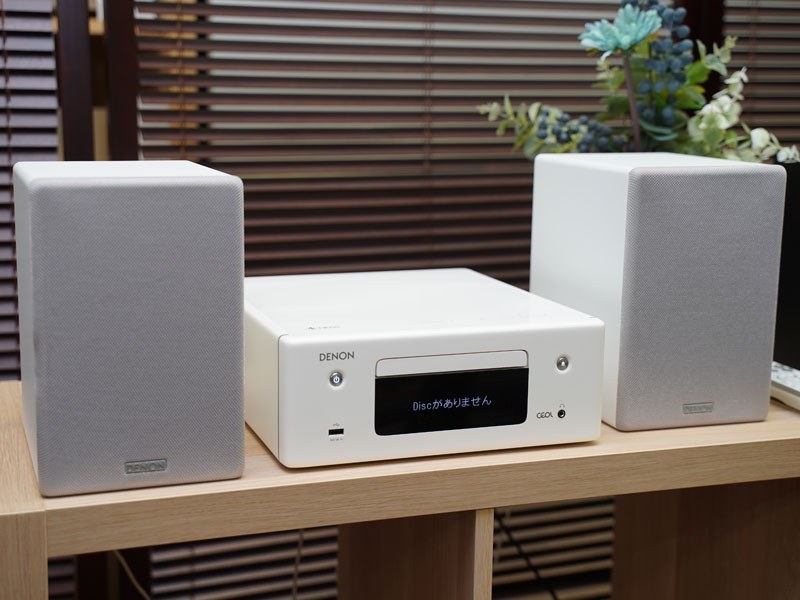 ネットワーク対応CDレシーバ「RCD-N10」とスピーカー「SC-N10」を組み合わせたところ