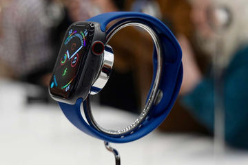 西田宗千佳のRandomTracking】大画面&有機ELのiPhone XS/XS Max実機を