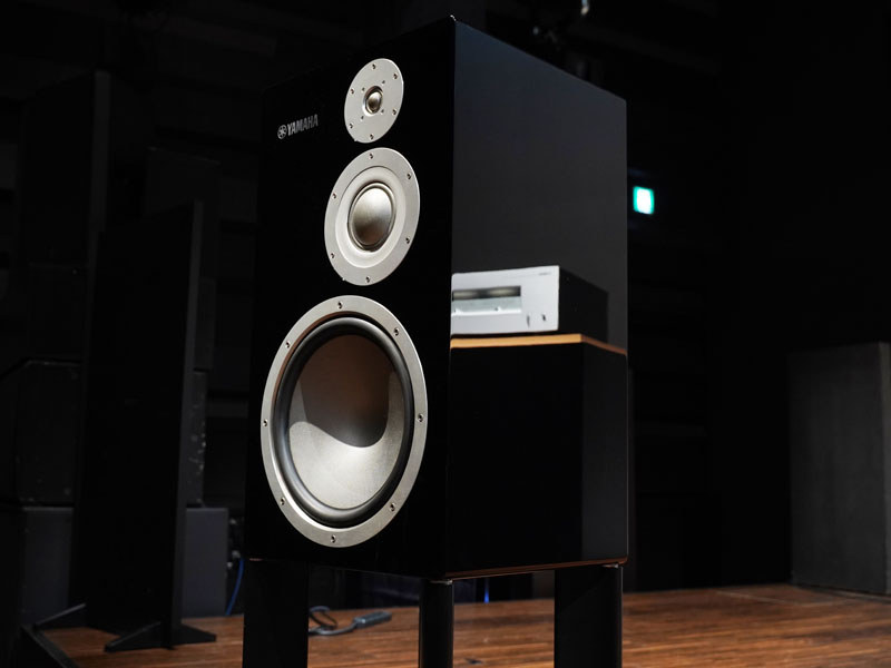 5000シリーズのスピーカー「NS-5000」