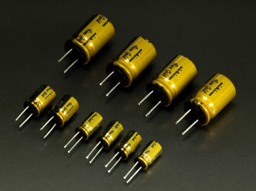 オンキヨー、42,000円のフルサイズ入門プリメインアンプ - AV Watch