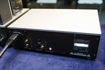 ラックスマン“Neo Classico”復活。真空管プリメイン&DAC搭載CD
