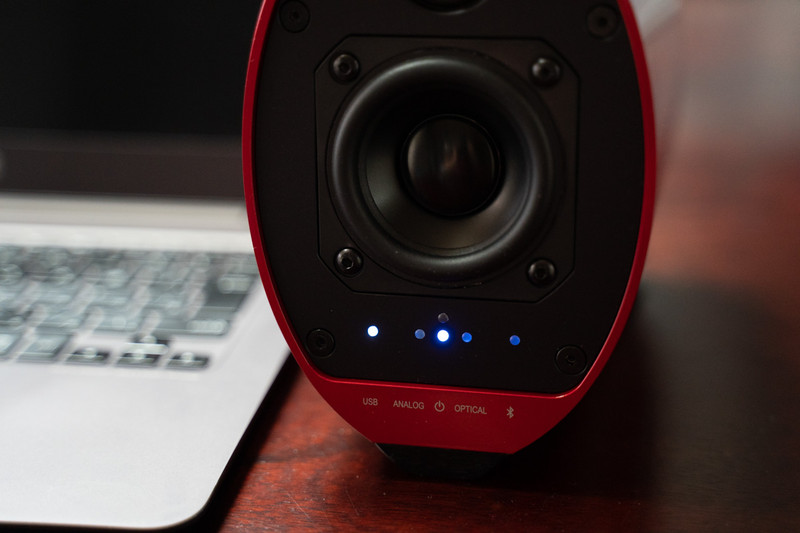 入力モードなど、ステータスはインジケーターで確認できる