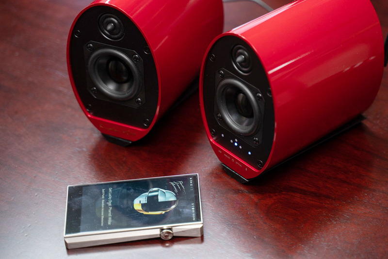 Bluetoothでスマホやハイレゾプレーヤーと接続して手軽に楽しめる