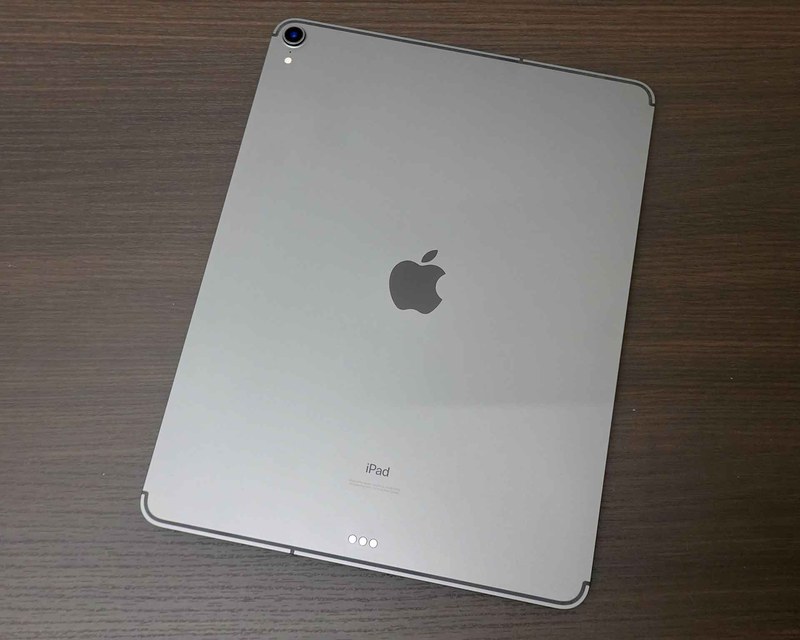 iPad Pro(12.9インチ、シルバーグレイ)