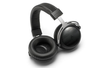 ヘッドフォン/イヤフォン i - beyerdynamic AK T5p 2nd Generation beyerdynamic」とのコラボヘッドホン『AK T5p 2nd Generation
