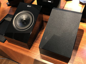 KEF、新設計Uni-Qスピーカー「Rシリーズ」。滑らかな中高域&スリム筐体