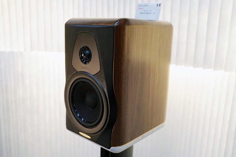 「ELECTA AMATOR III」