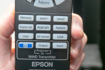 EPSON 4kプロジェクターEH-TW8400 3Dメガネ2個 list.jpg