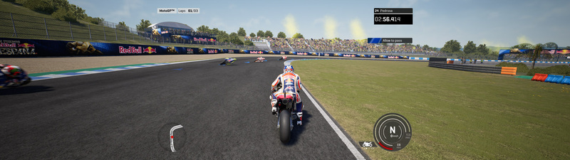 32：9、5,120×1,440ドットだとこうなる。16：9のときは見えなかったコーナーの先の先まで見通せる