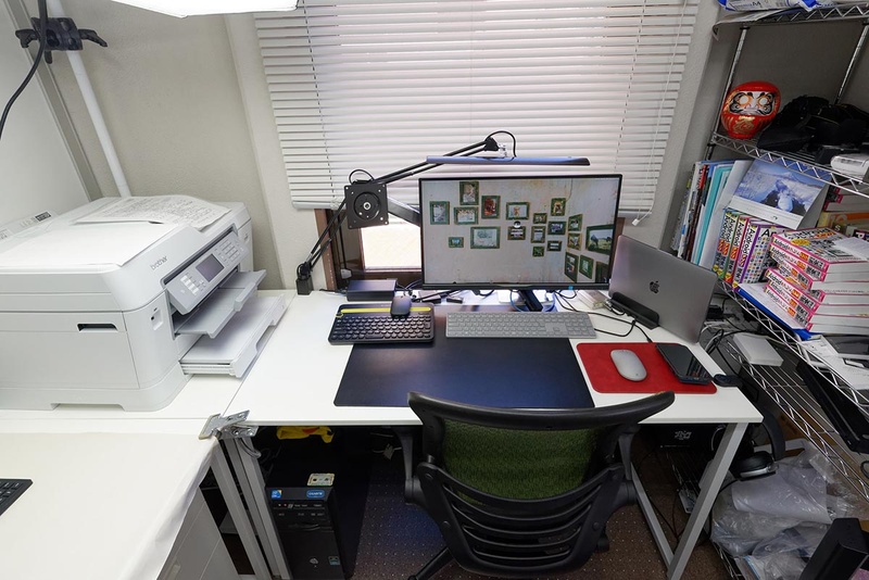 32：9のモニターがある夢のような生活から一転、現実に引き戻された筆者の仕事環境