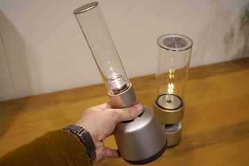 ソニー、やさしく照らすハイレゾグラススピーカー「LSPX-S2」。4.5万円