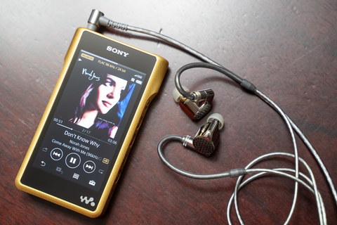 レビュー】遂に現れたソニー最上位イヤフォン。ハイブリッドの