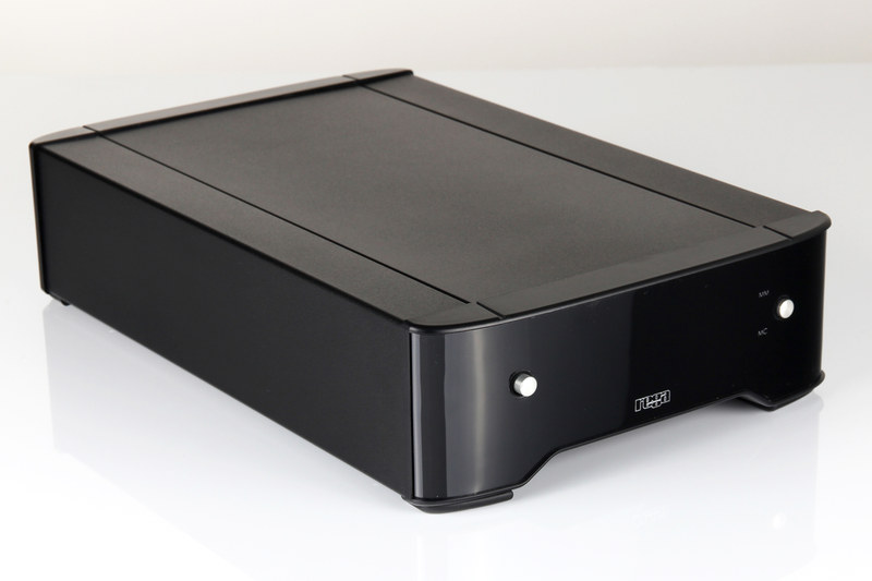 MC/MMカートリッジ対応フォノアンプ「Aria」