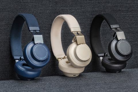 14時間再生/150gの北欧無線ヘッドフォン「Jabra Move Style