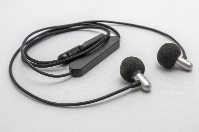 無線タイプの「M360bt」も発売中。アンプに結構良いものをおごっているので、音には自信ありとのこと